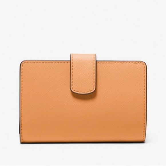 🧡MICHAEL KORS🧡Cider Medium Crossgrain Leather Bifold Wallet - Picture 2 of 7